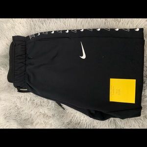 Women Nike Sweatpants